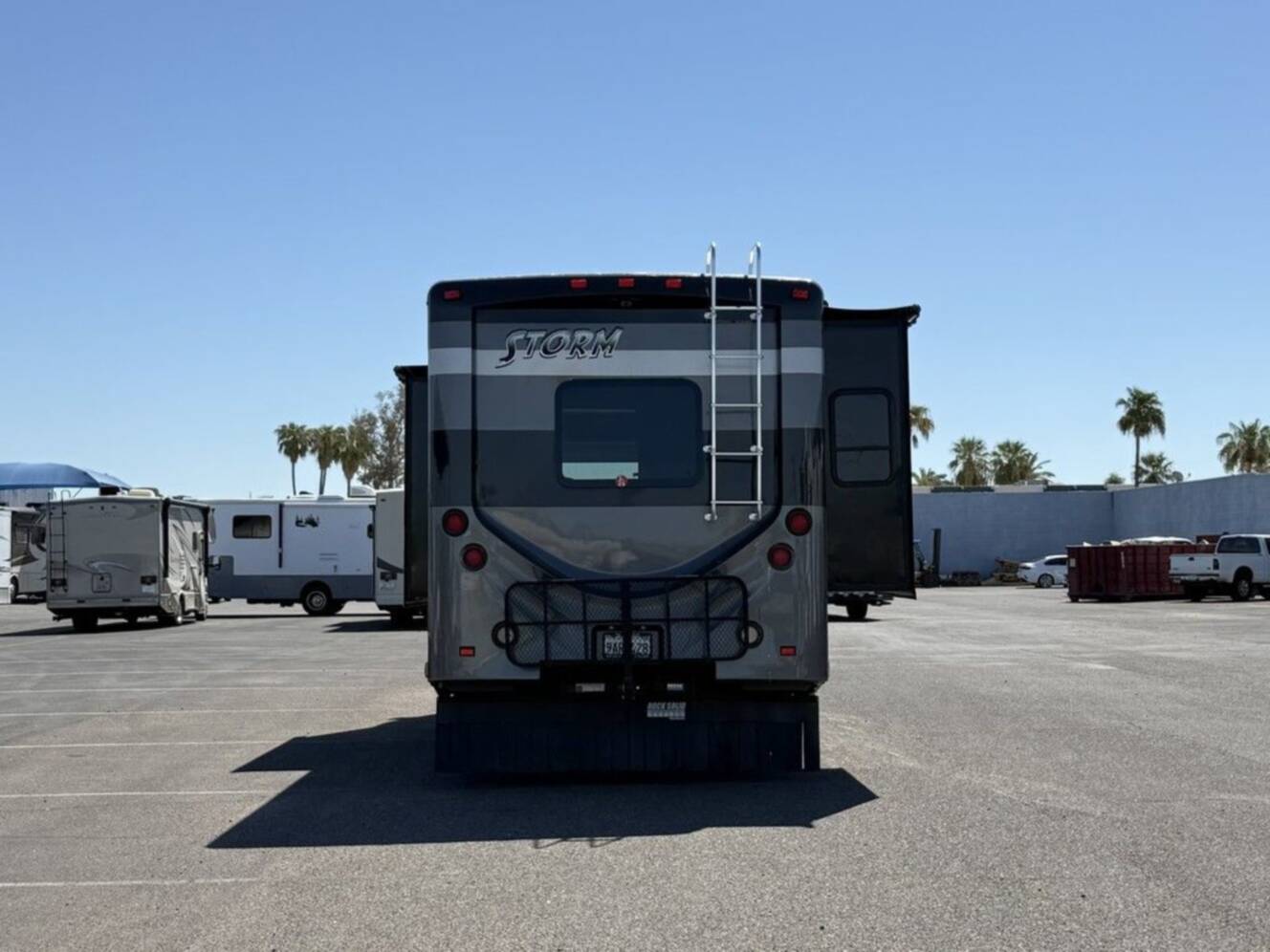A photo of this 2016 Fleetwood Storm 30L