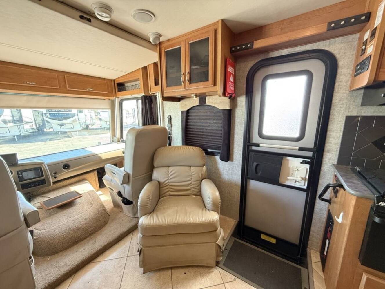 A photo of this 2016 Fleetwood Storm 30L
