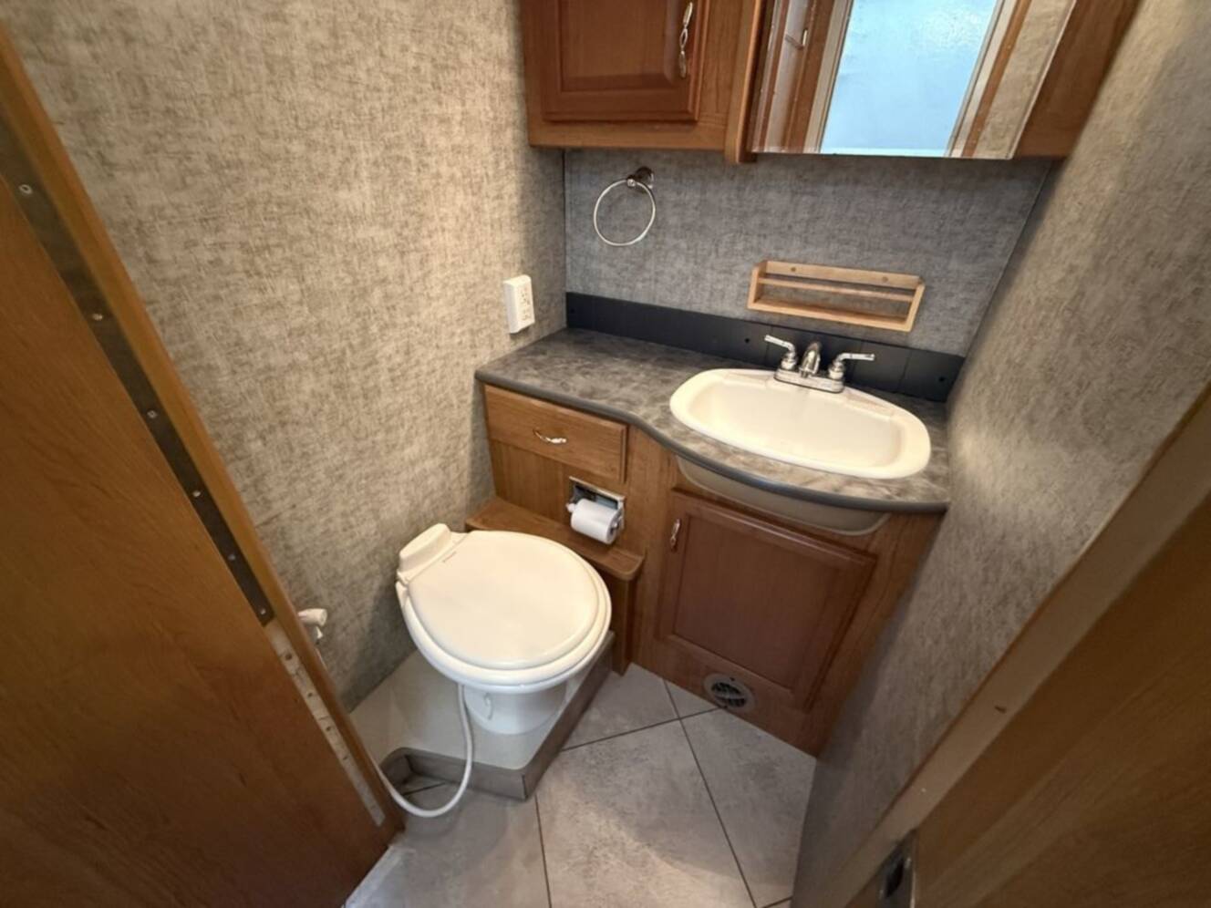 A photo of this 2016 Fleetwood Storm 30L