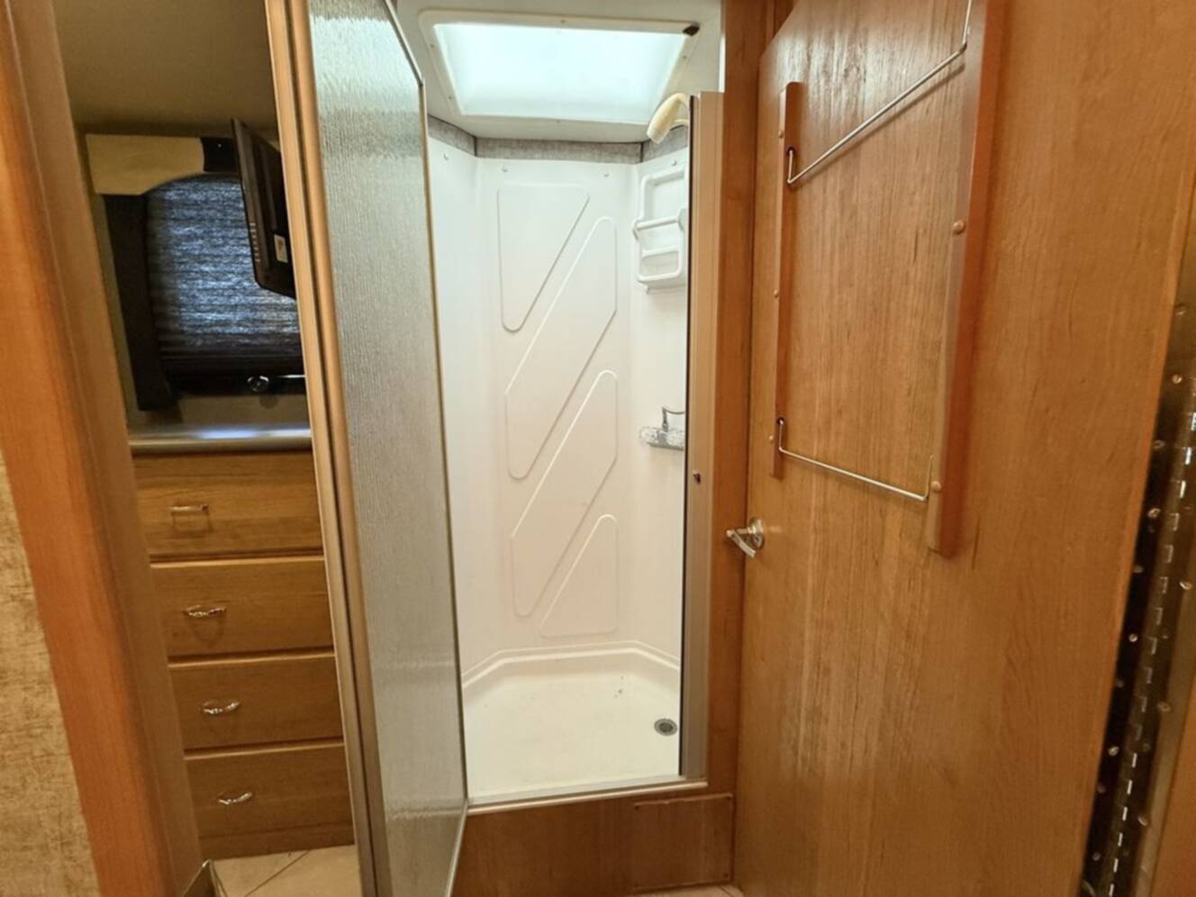 A photo of this 2016 Fleetwood Storm 30L