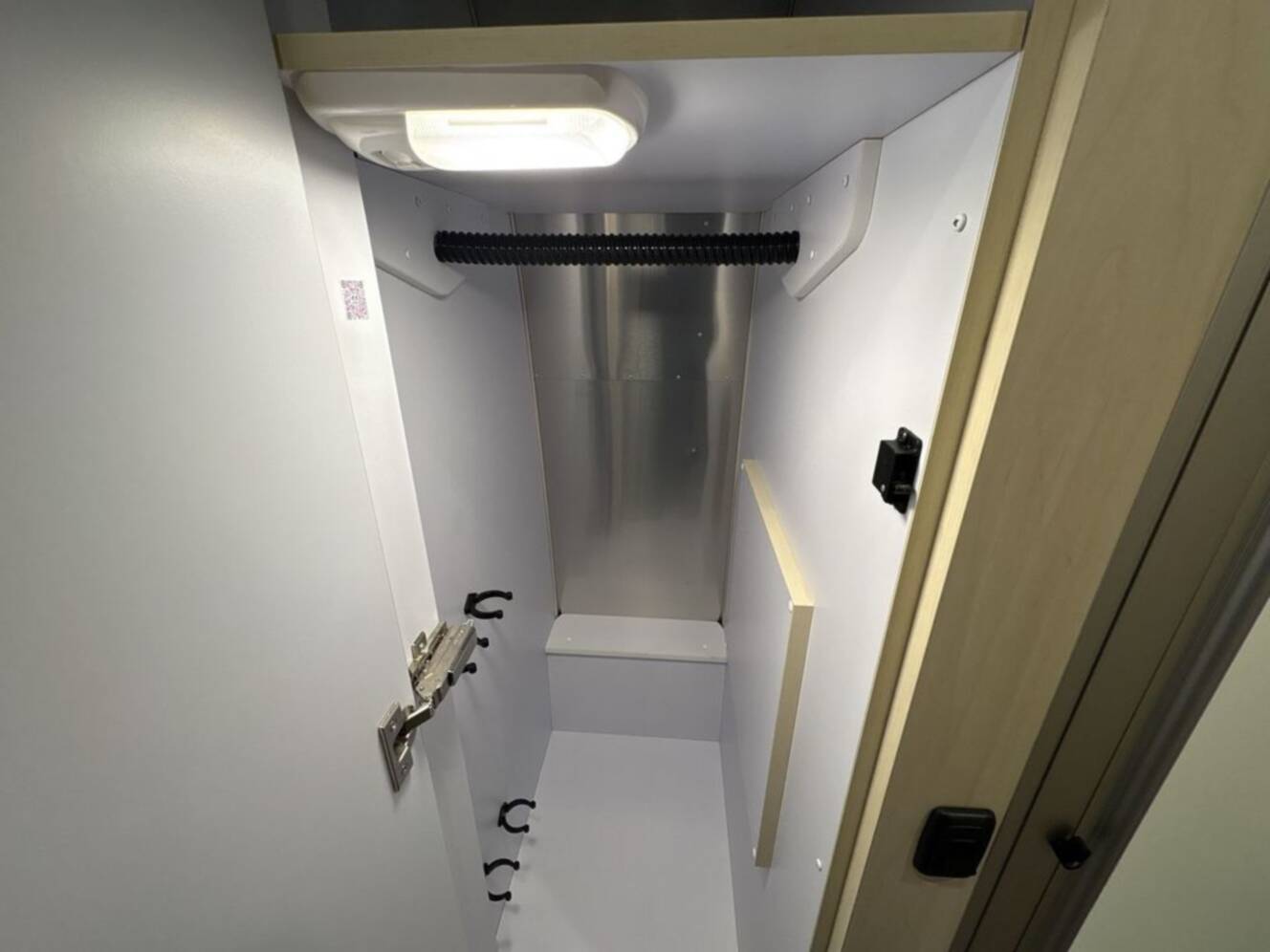 A photo of this 2026 Airstream Flying Cloud 25FB