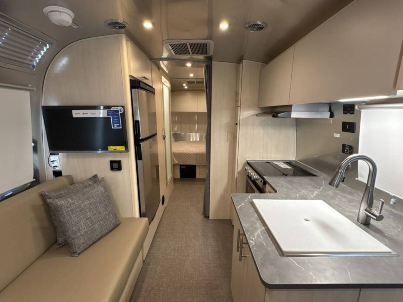 A photo of this 2026 Airstream Flying Cloud 25FB