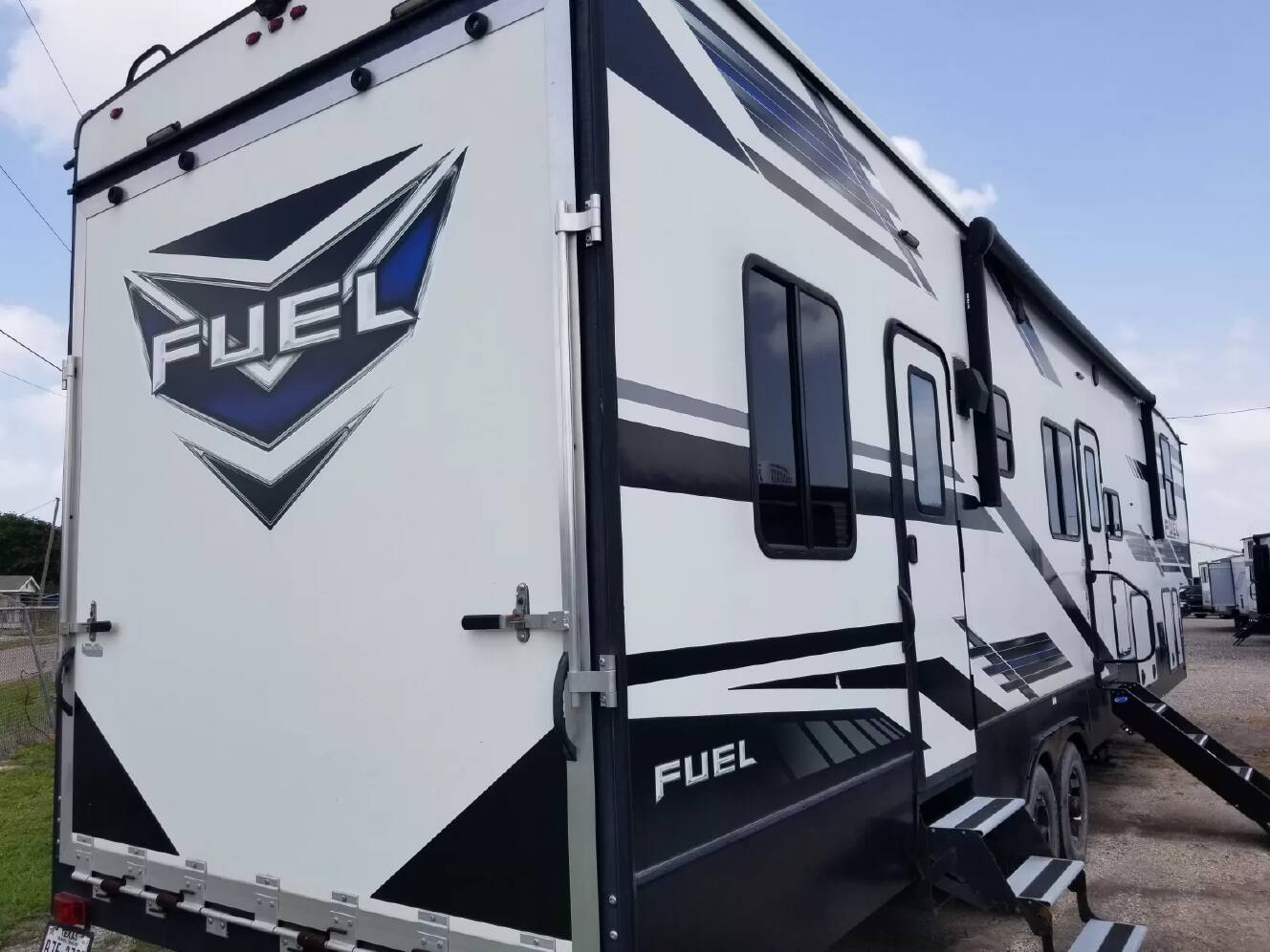 A photo of this 2021 Heartland Fuel 362 Toy Hauler