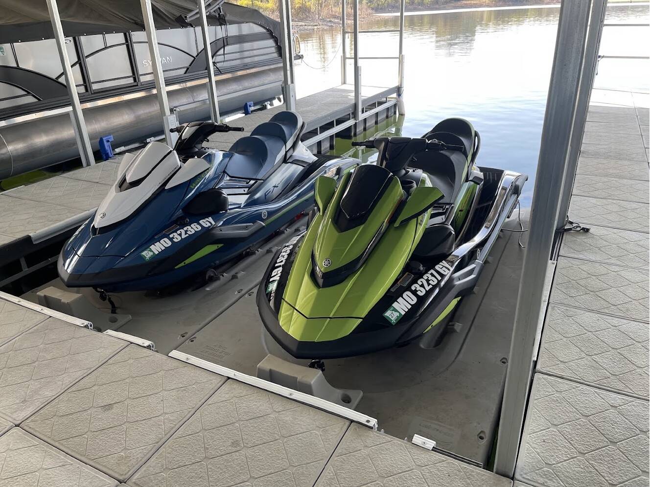 A photo of this 2024 Yamaha WAVERUNNER FX CRUISER SHO