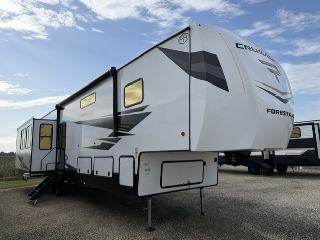 2027 Forest River Crusader BONUS38 in waller TX
