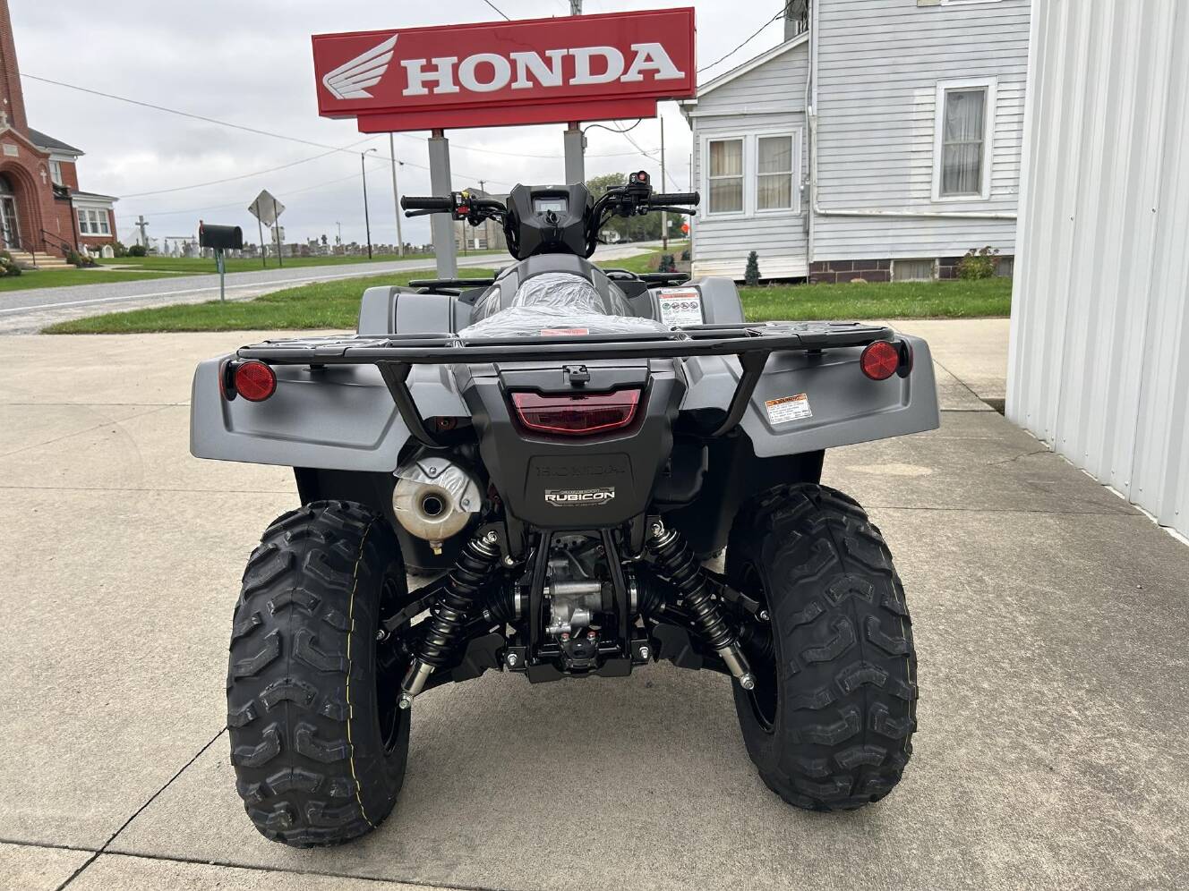 A photo of this 2027 Honda TRX520FM6