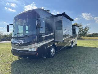 2017 FOREST RIVER BERKSHIRE 34QS
