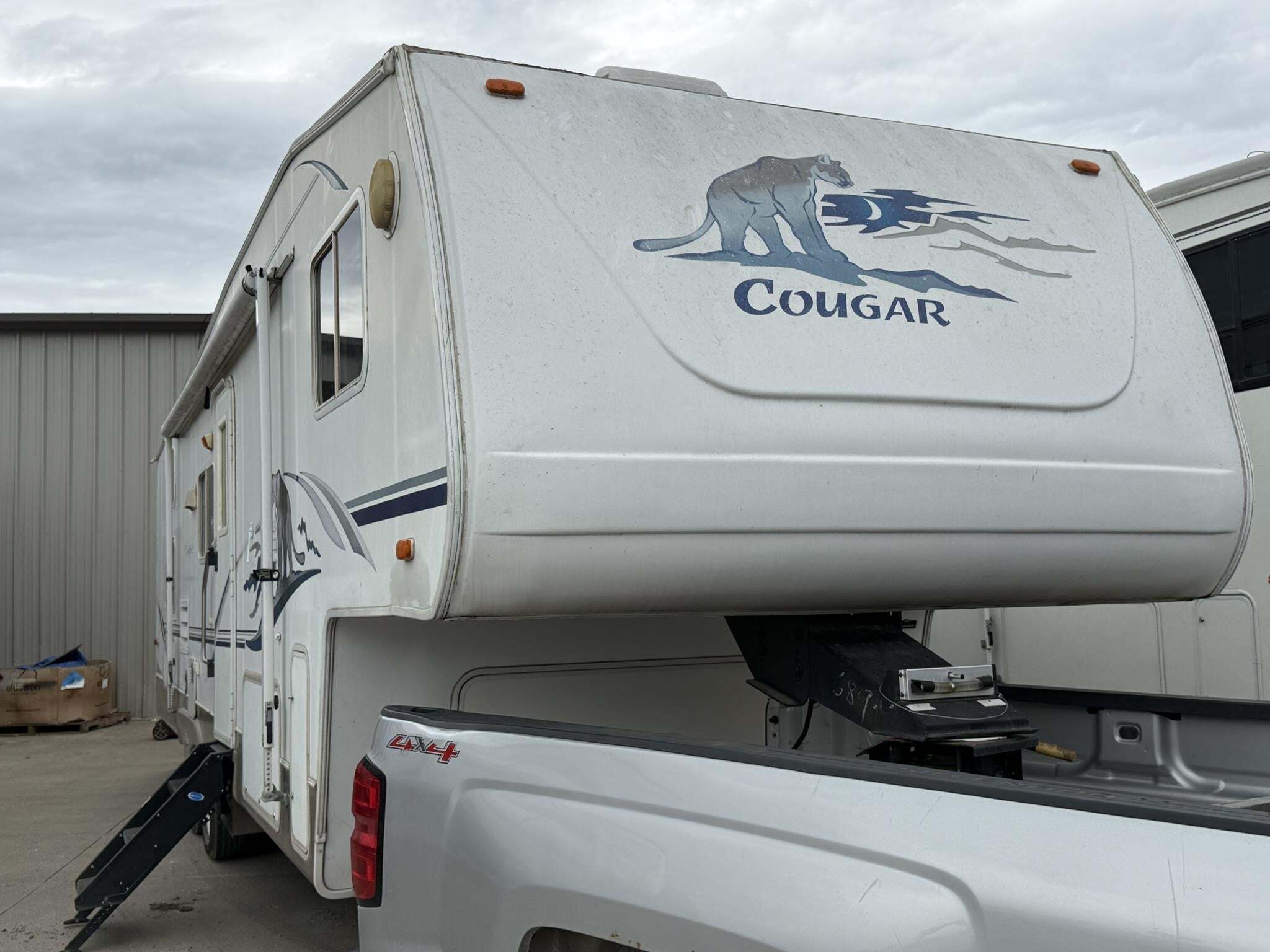 2004 Keystone Rv Co COUGAR 281EFS RV