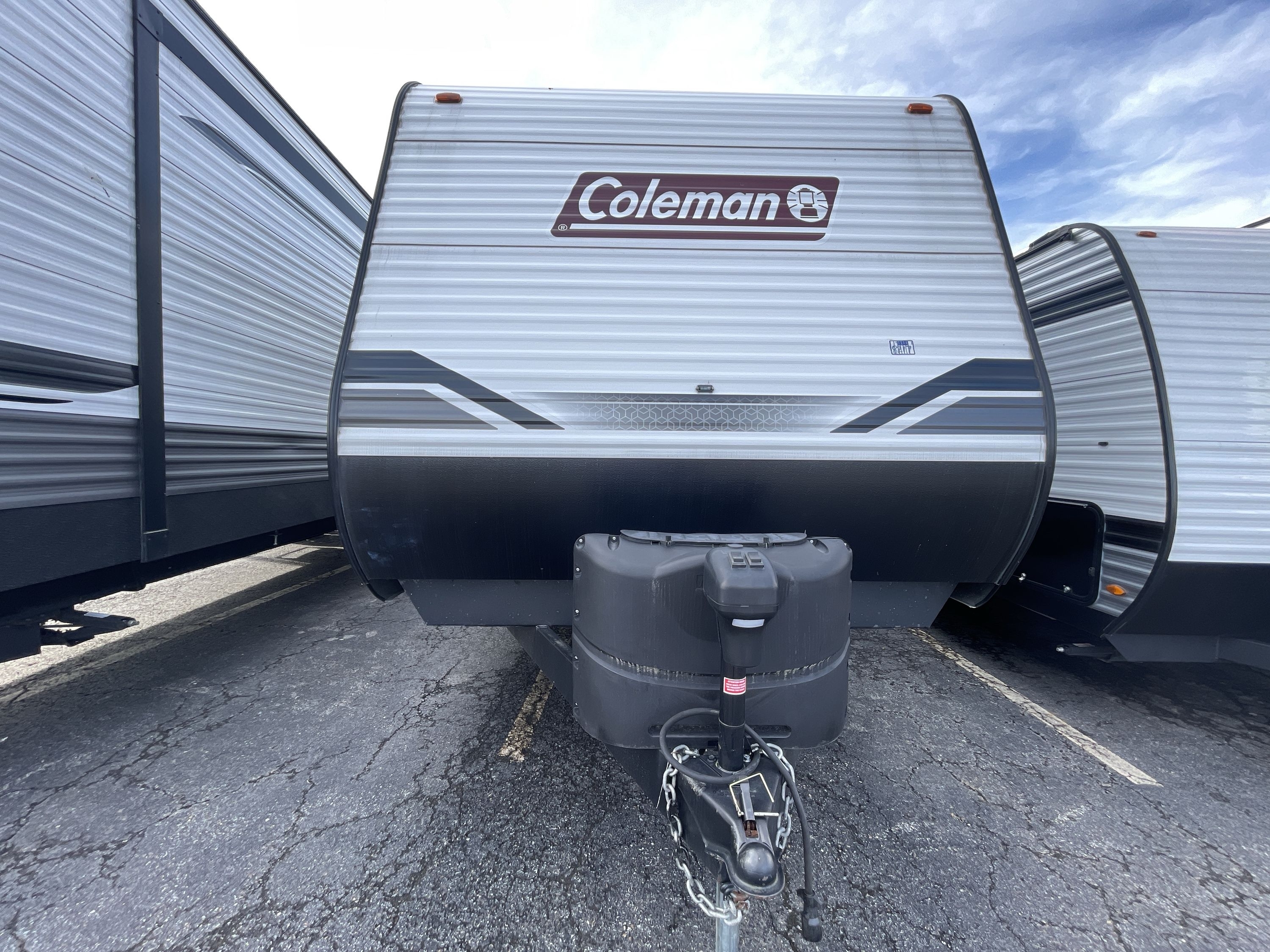 2023 Coleman COLEMAN LANTERN 334BH in cicero NY