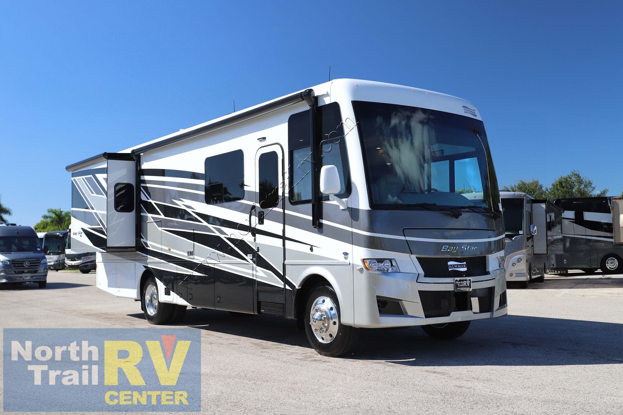 2027 Newmar Bay Star 3114 in ft. myers FL