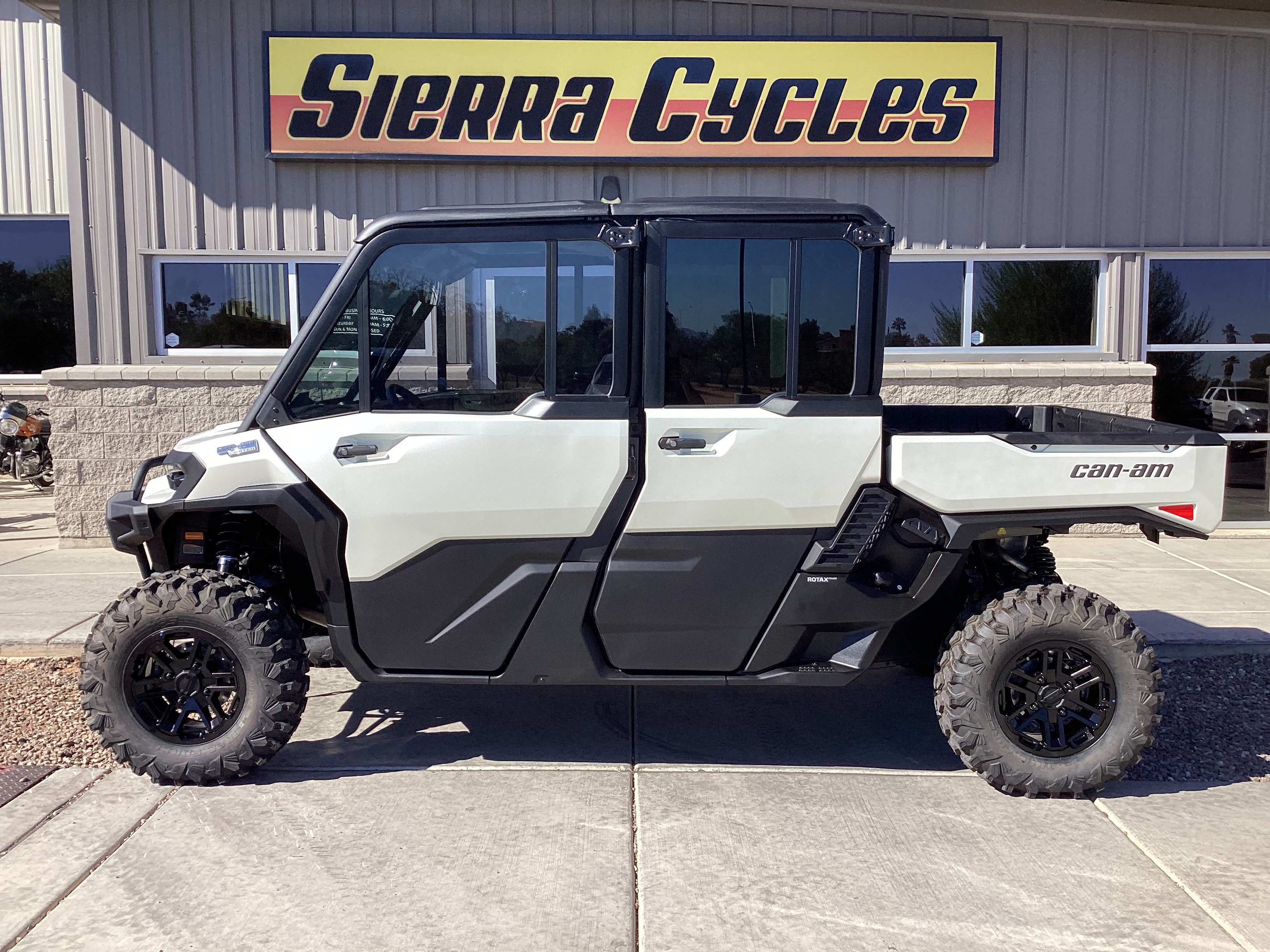 2026 Can-Am Defender MAX Limited HD11 UTV/Utility ATV