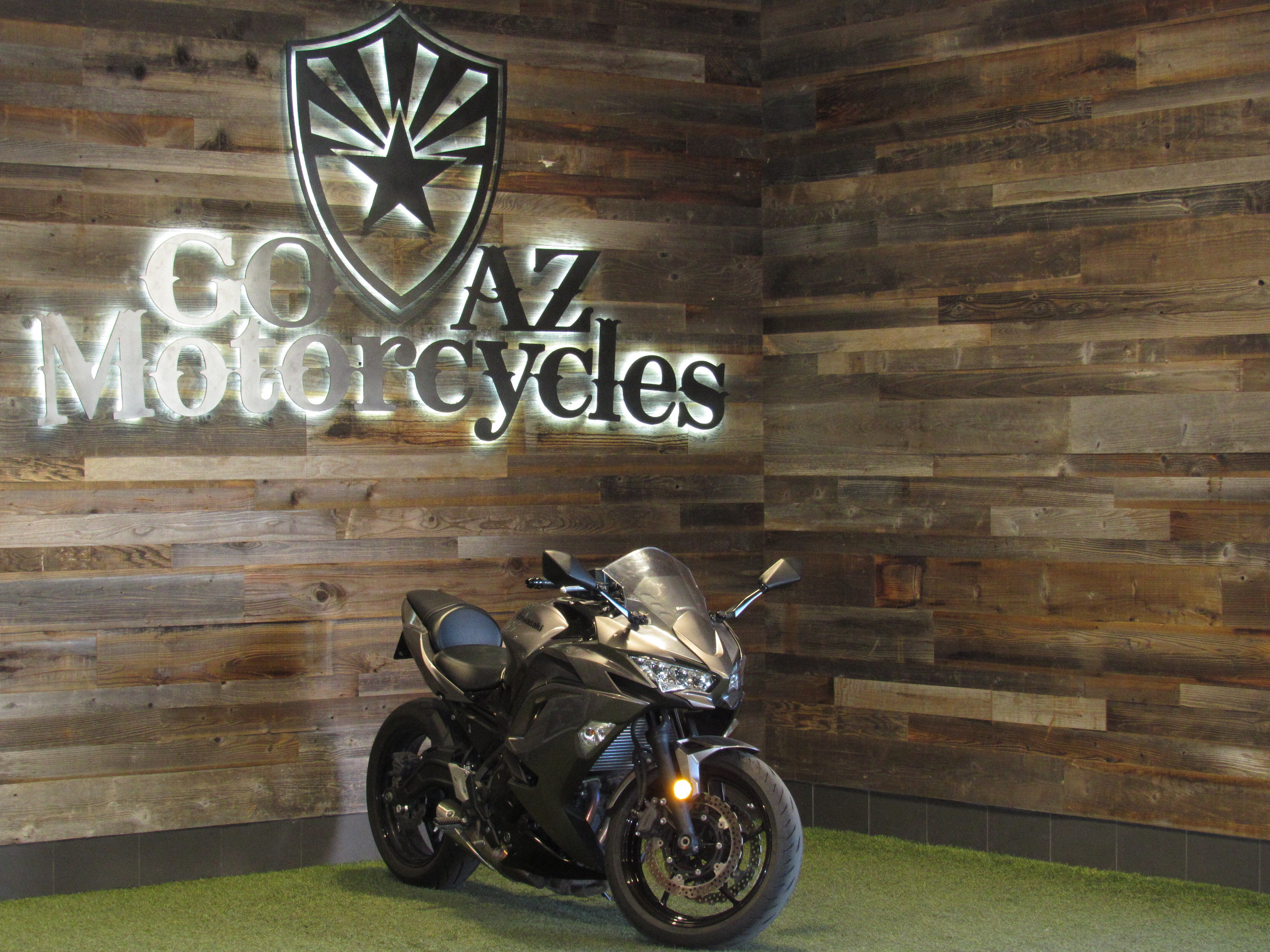 2021 Kawasaki NINJA 650 BASE in Scottsdale, AZ