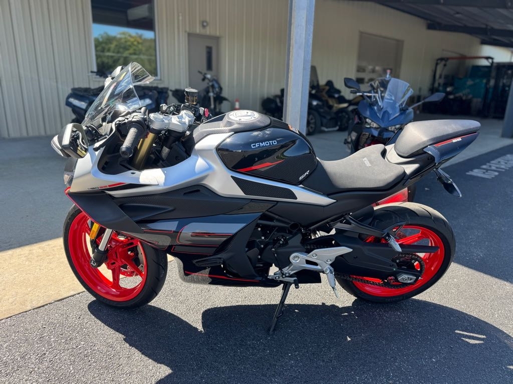 2026 CFMOTO 450SS CF400-12US 450 in Salisbury, MD