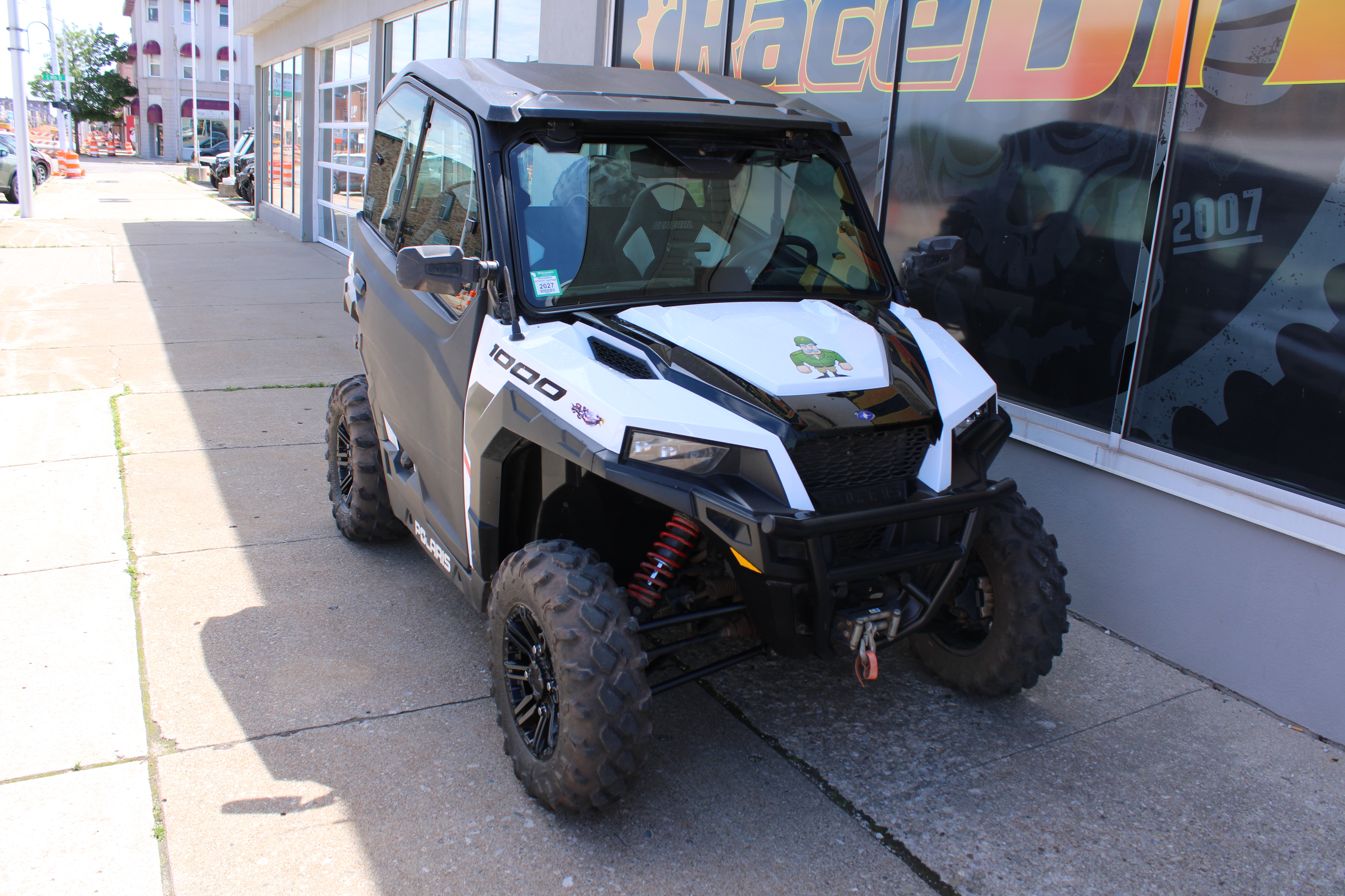 2021 Polaris GENERAL 1000 DELUXE - WHITE LIGHTNING in escanaba MI