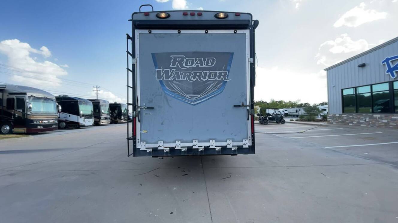 A photo of this 2015 Heartland ROAD WARRIOR 390RW