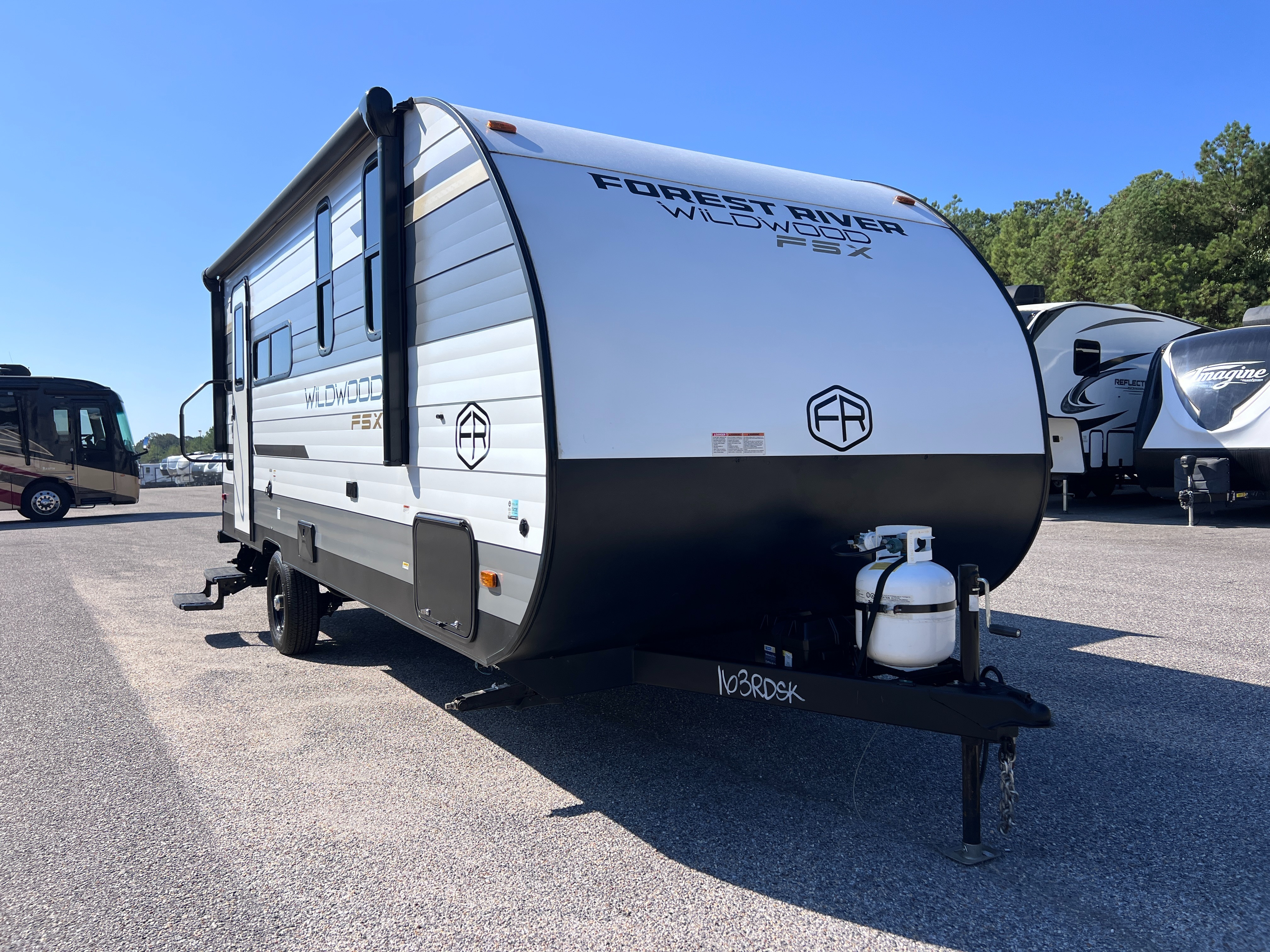 2025 Forest River Wildwood FSX 163RDSK RV