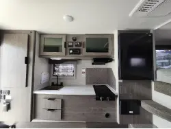 2027 LANCE 825 TRUCK CAMPER