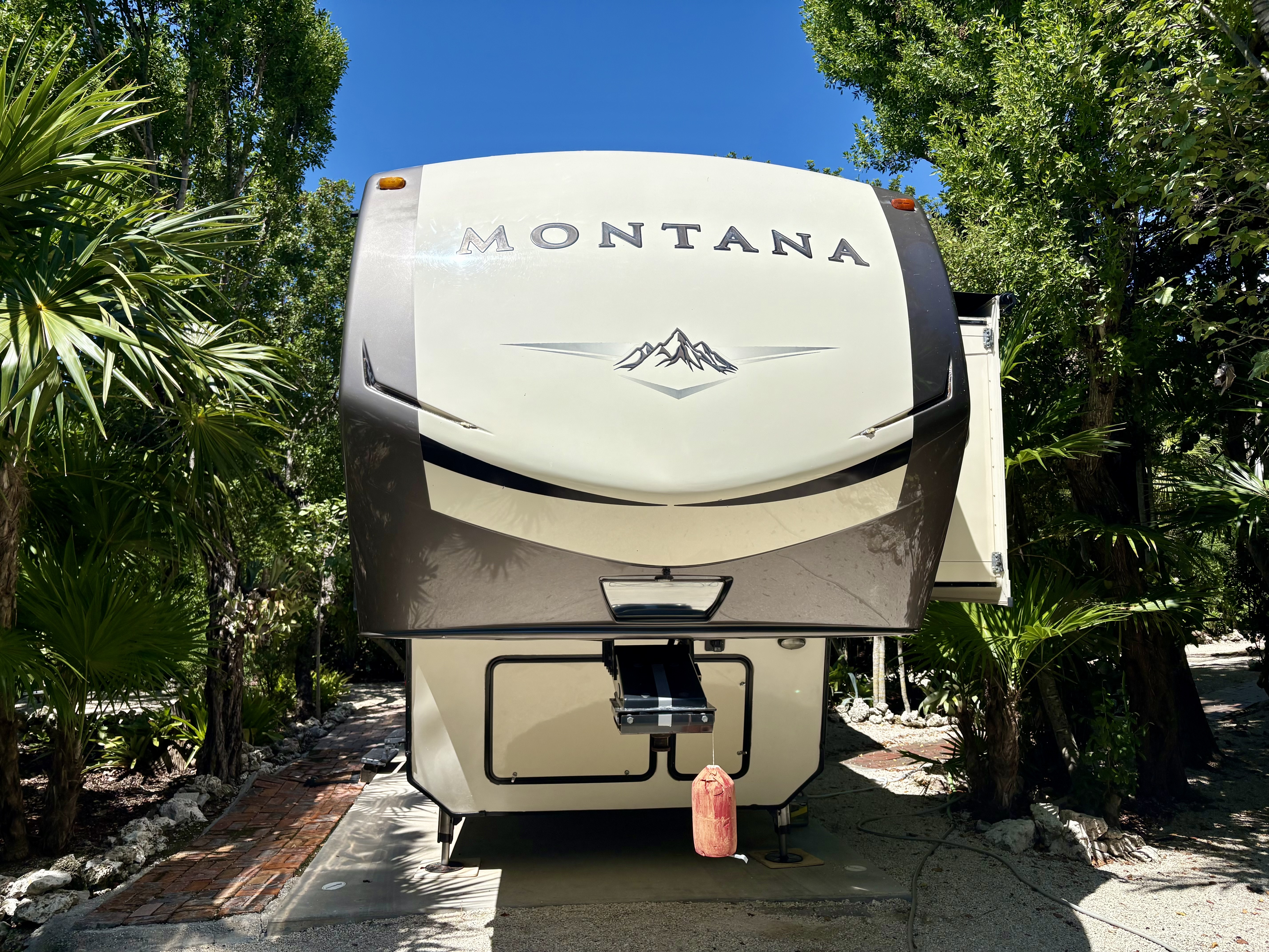 2016 Keystone MONTANA 3160RL RV