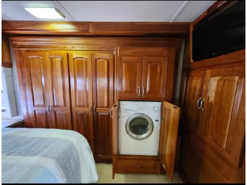 2007 BEAVER CONTESSA 42 VENICE