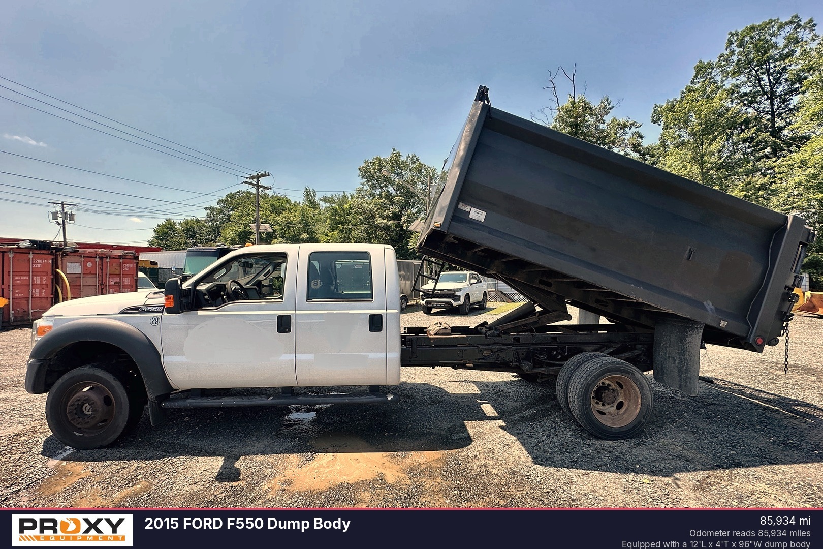 2015 FORD F550 in Newark, NJ