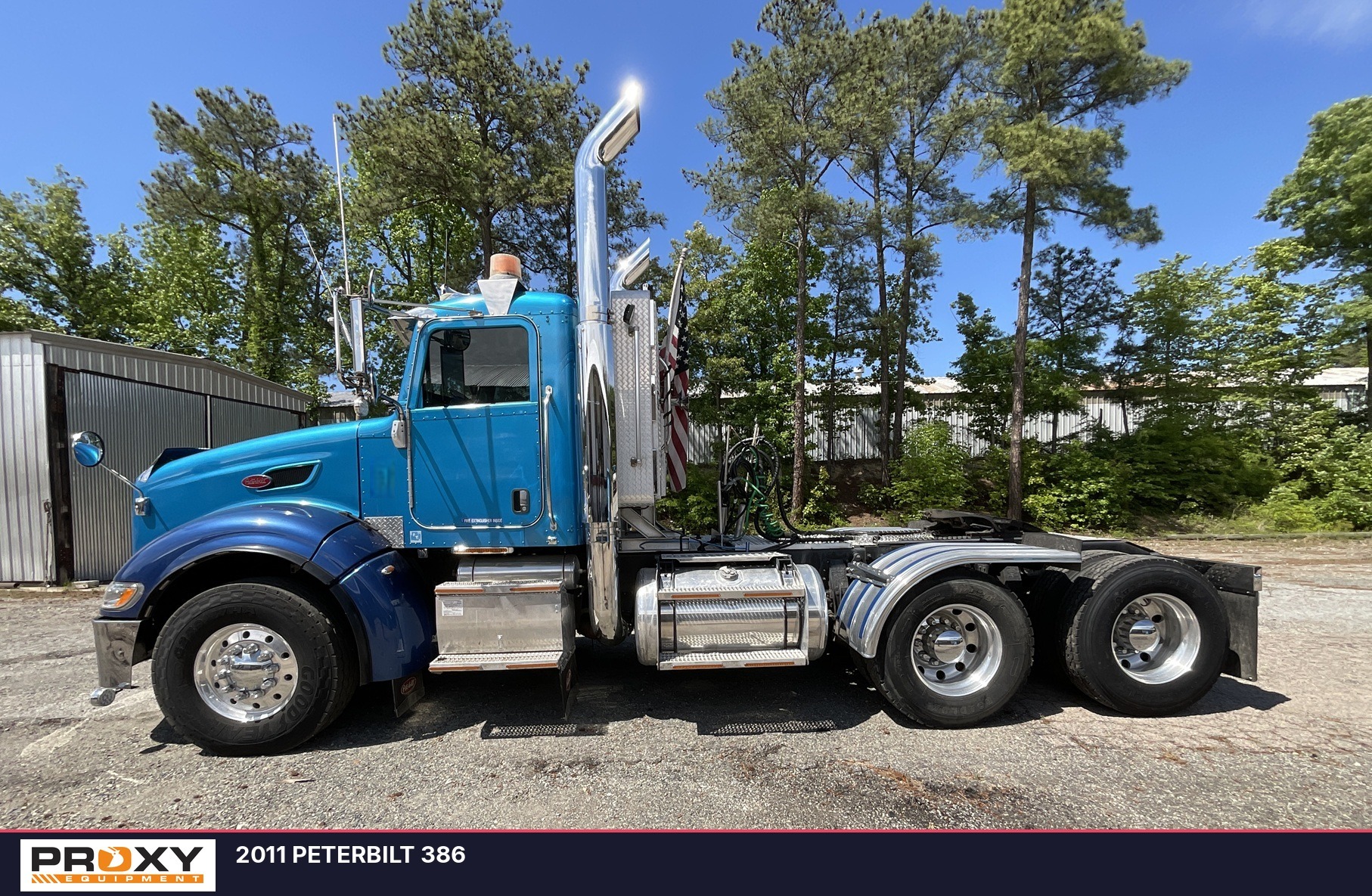 2011 PETERBILT 386 in Richmond, VA