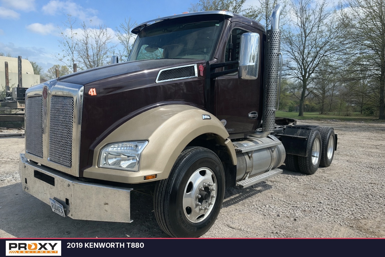 2019 KENWORTH T880 in Cincinnati, OH