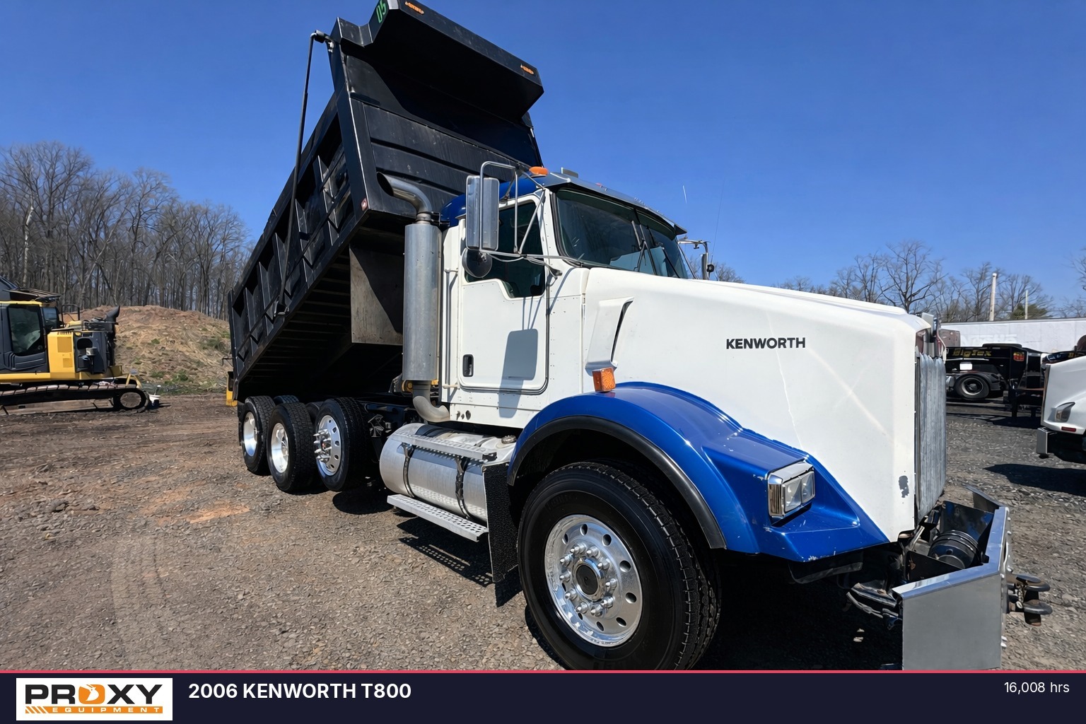 2006 KENWORTH T800 in Allentown, PA
