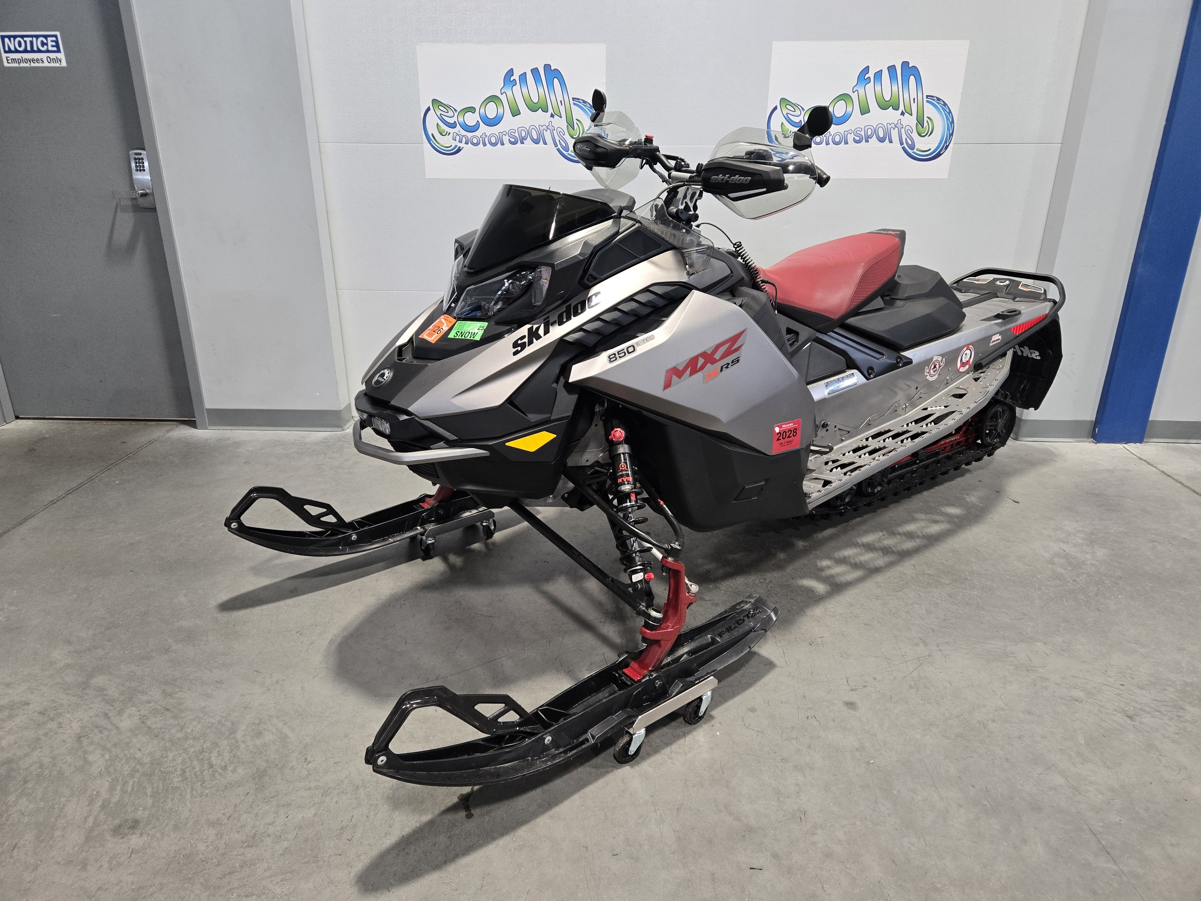 2023 Ski-Doo MXZ X-RS 850 E-TEC ES Ice Ripper XT 1.5 w/ 10.25 in. T in forest lake MN
