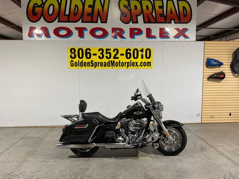 2016 Harley-Davidson Road King in Amarillo, TX