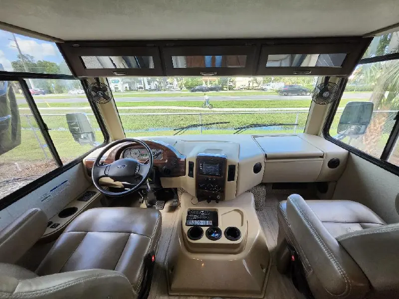 2020 THOR MOTOR COACH FREEDOM TRAVELER A32