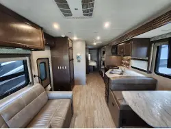 2020 THOR MOTOR COACH FREEDOM TRAVELER A32
