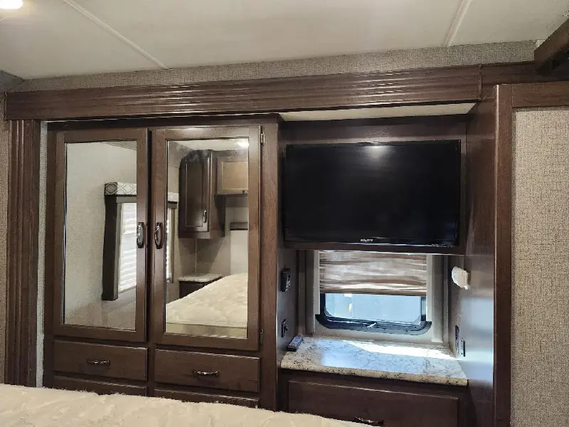 2020 THOR MOTOR COACH FREEDOM TRAVELER A32