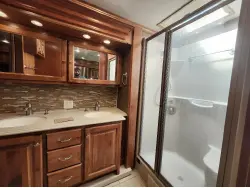 2015 TIFFIN MOTORHOMES PHAETON 40 AH