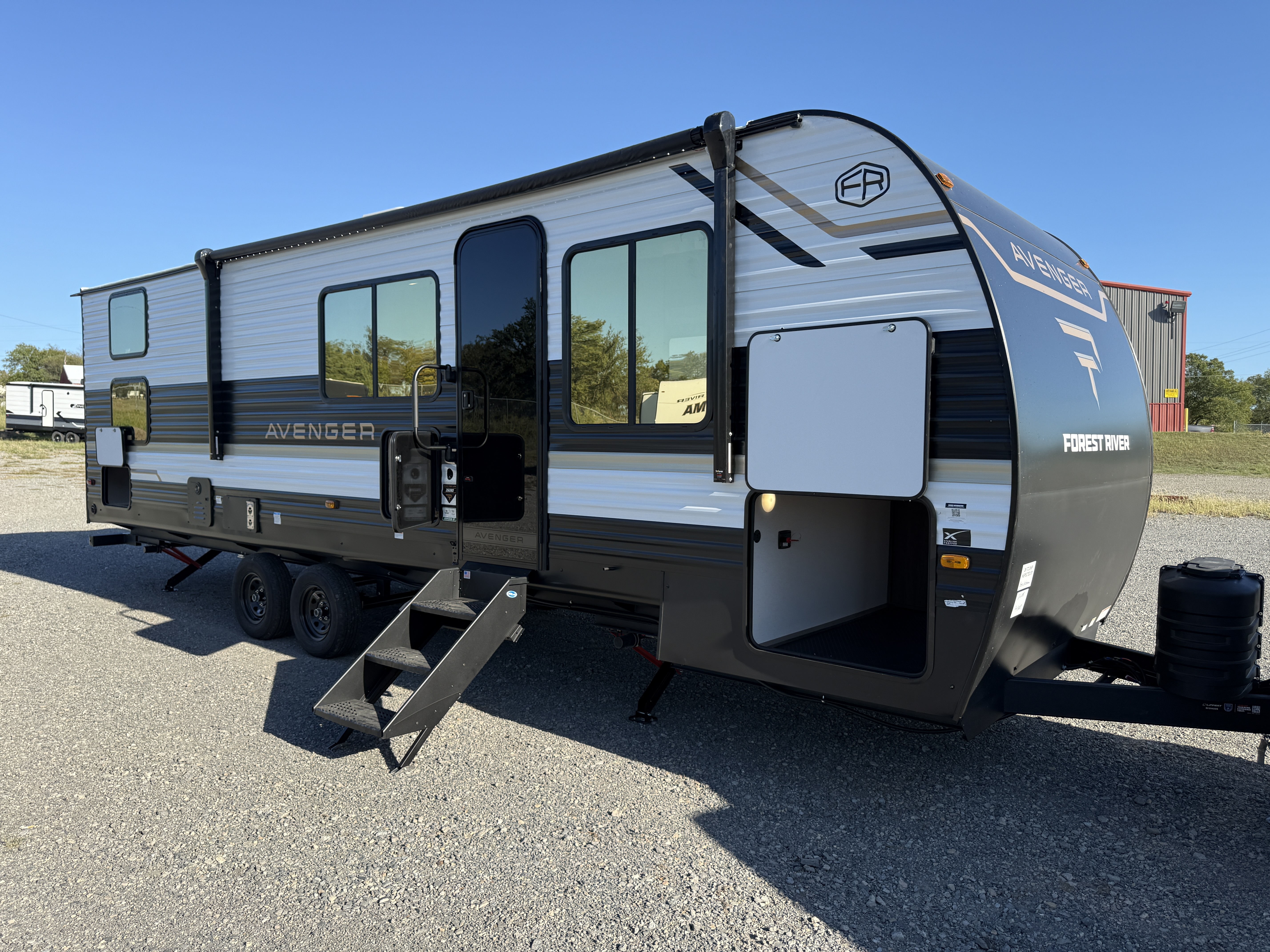 2027 Prime Time Avenger 26DBS RV