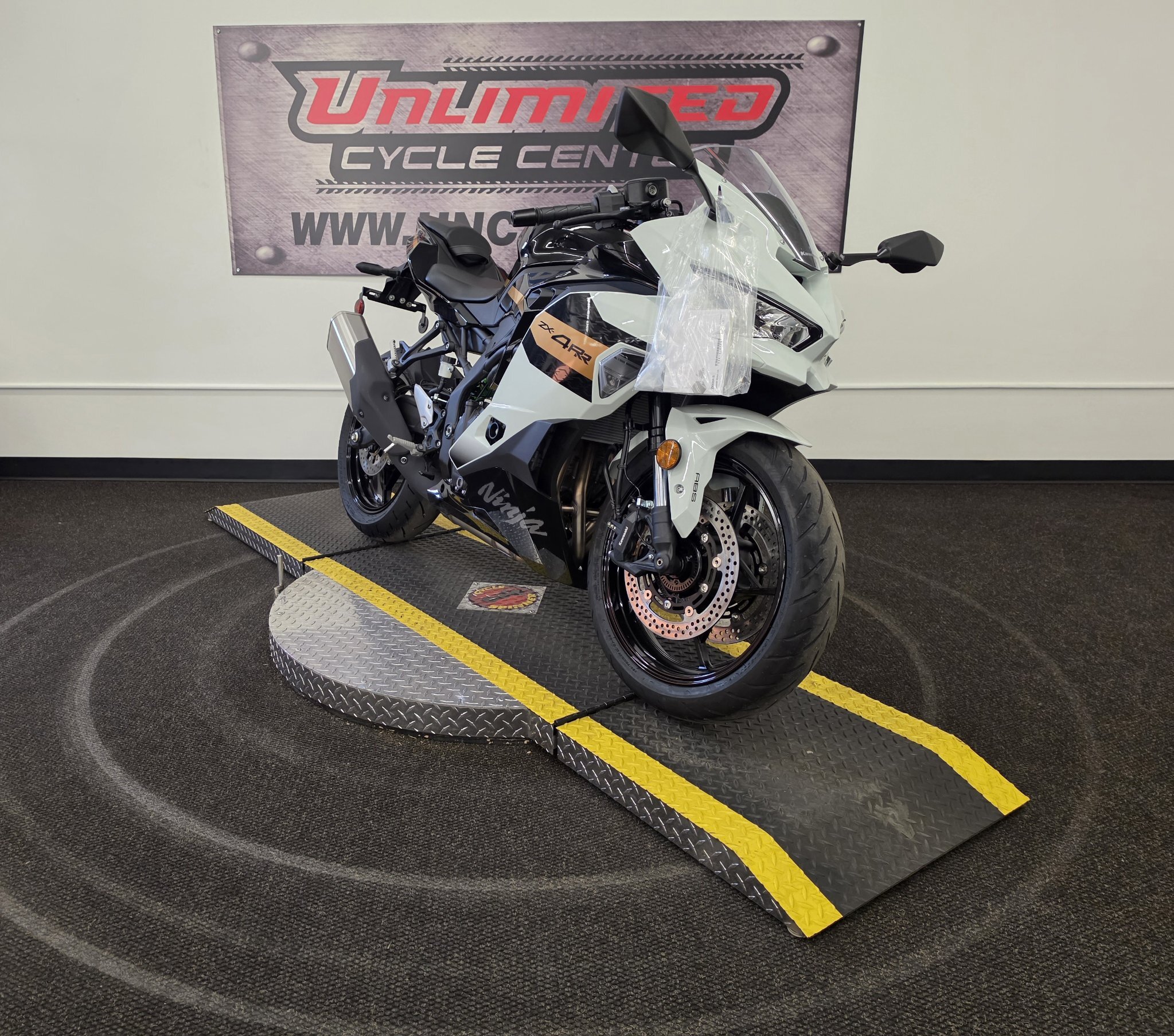 2026 Kawasaki Ninja® ZX™-4RR ABS ABS in Tyrone, PA