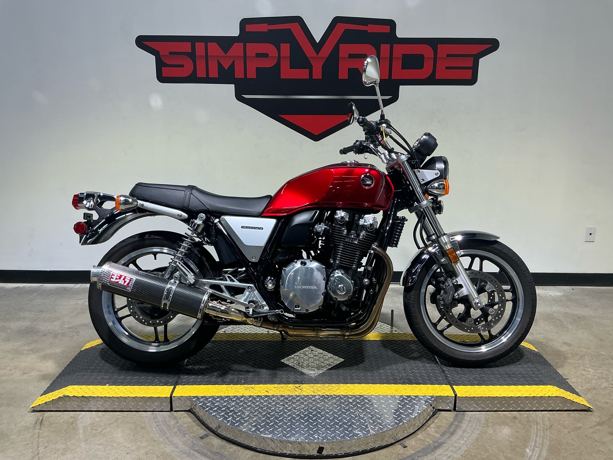 2013 Honda CB1100 EX in Eden Prairie, MN