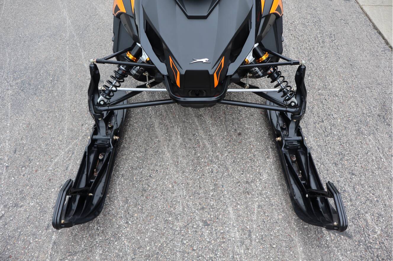 A photo of this 2026 Arctic Cat Riot 858 Sno Pro 1.75 ES (Arctic Cat G8 Gauge)