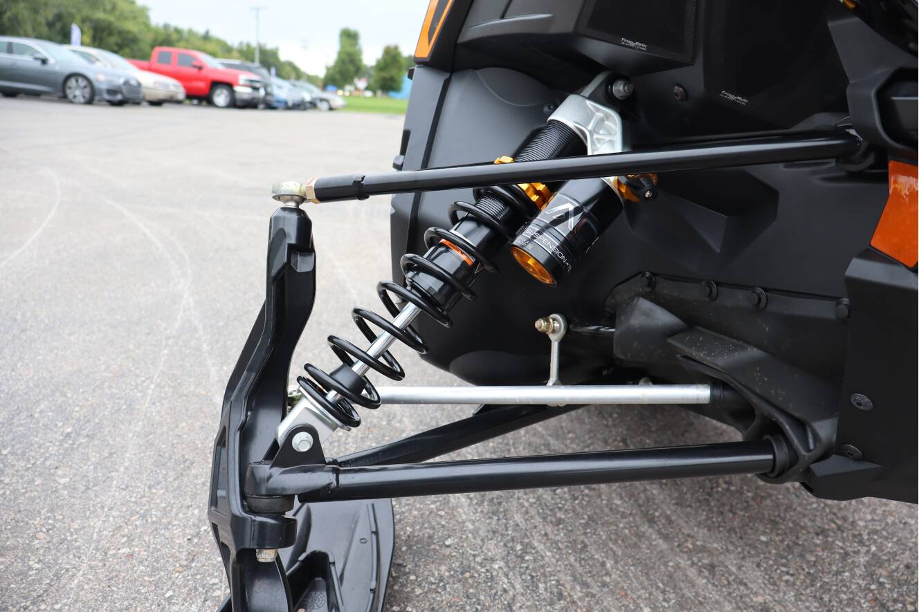 A photo of this 2026 Arctic Cat Riot 858 Sno Pro 1.75 ES (Arctic Cat G8 Gauge)