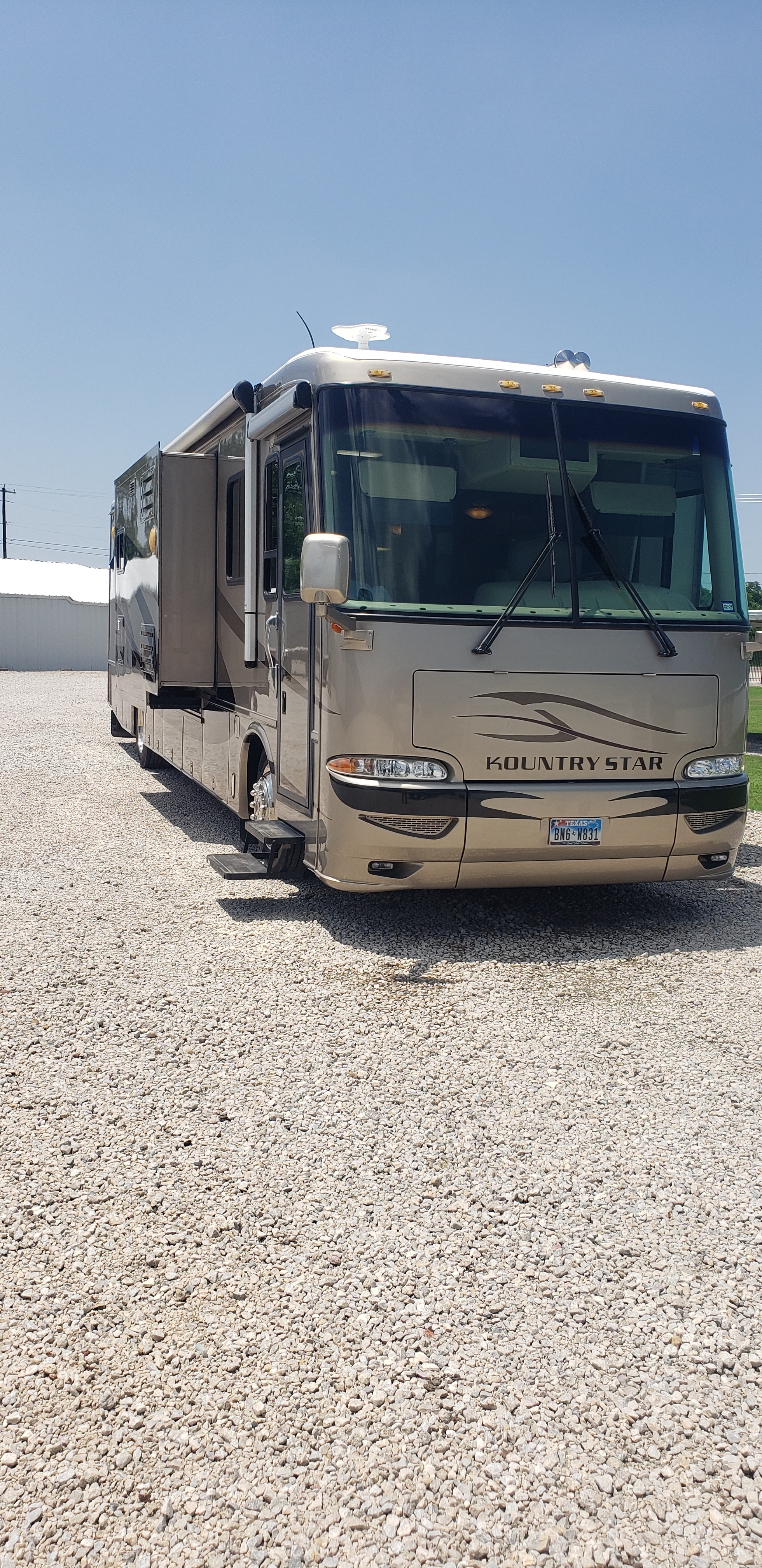 2004 Newmar KOUNTRY STAR 3904 RV