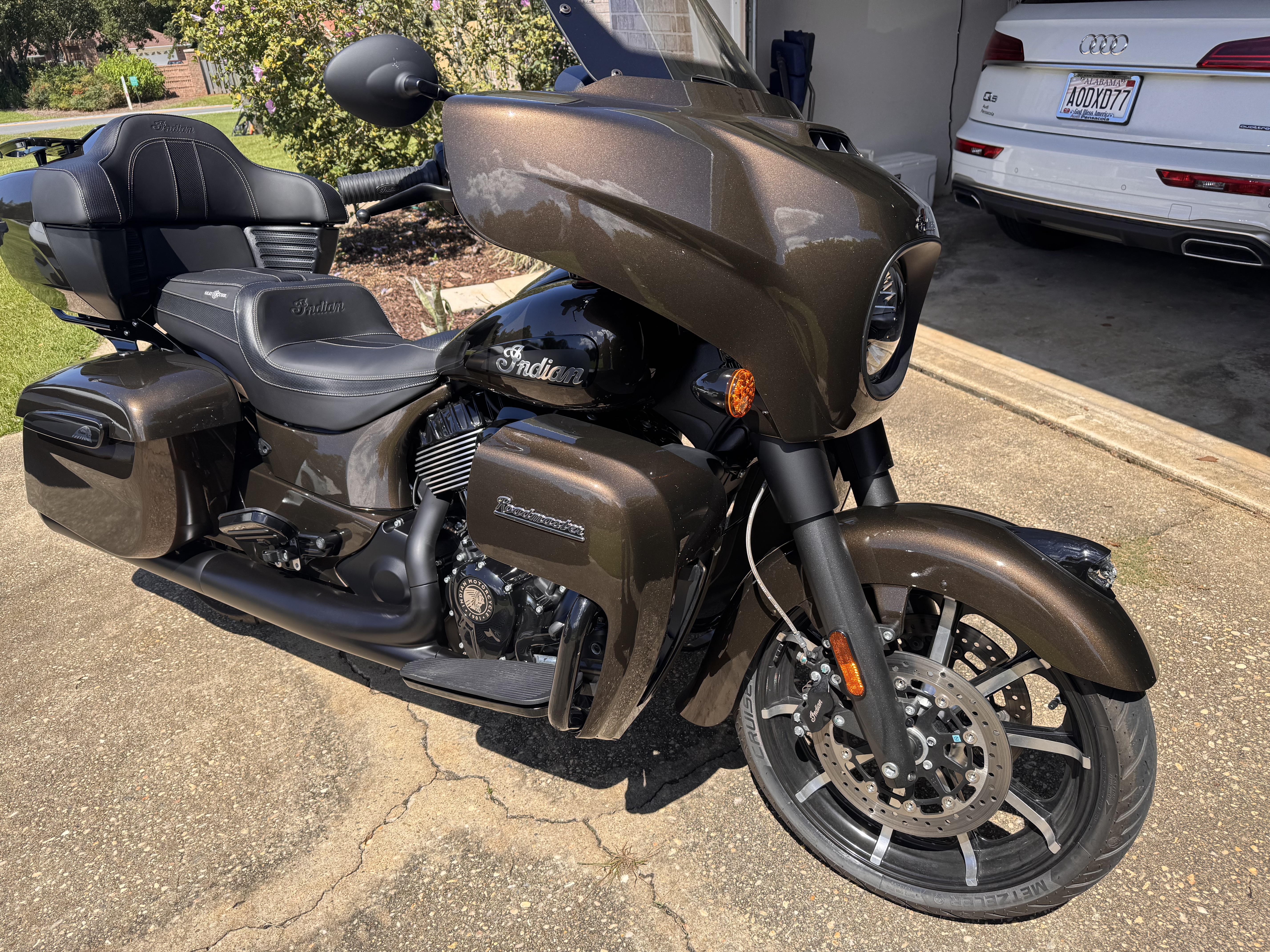 2023 Indian ROADMASTER DARK HORSE Cruiser motorcycle