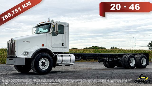 2013 KENWORTH T800 DAY CAB in Champlain, NY