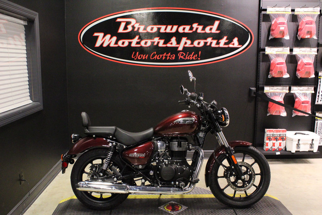 2024 Royal Enfield Meteor 350 Stellar Red 350 in Port Richey, FL