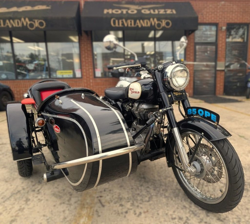 2009 Royal Enfield C5 Classic With Matching Sidecar 500 in Cleveland, OH