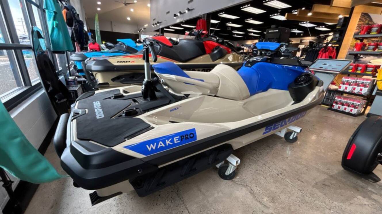 A photo of this 2025 Sea-Doo Wake Pro 230