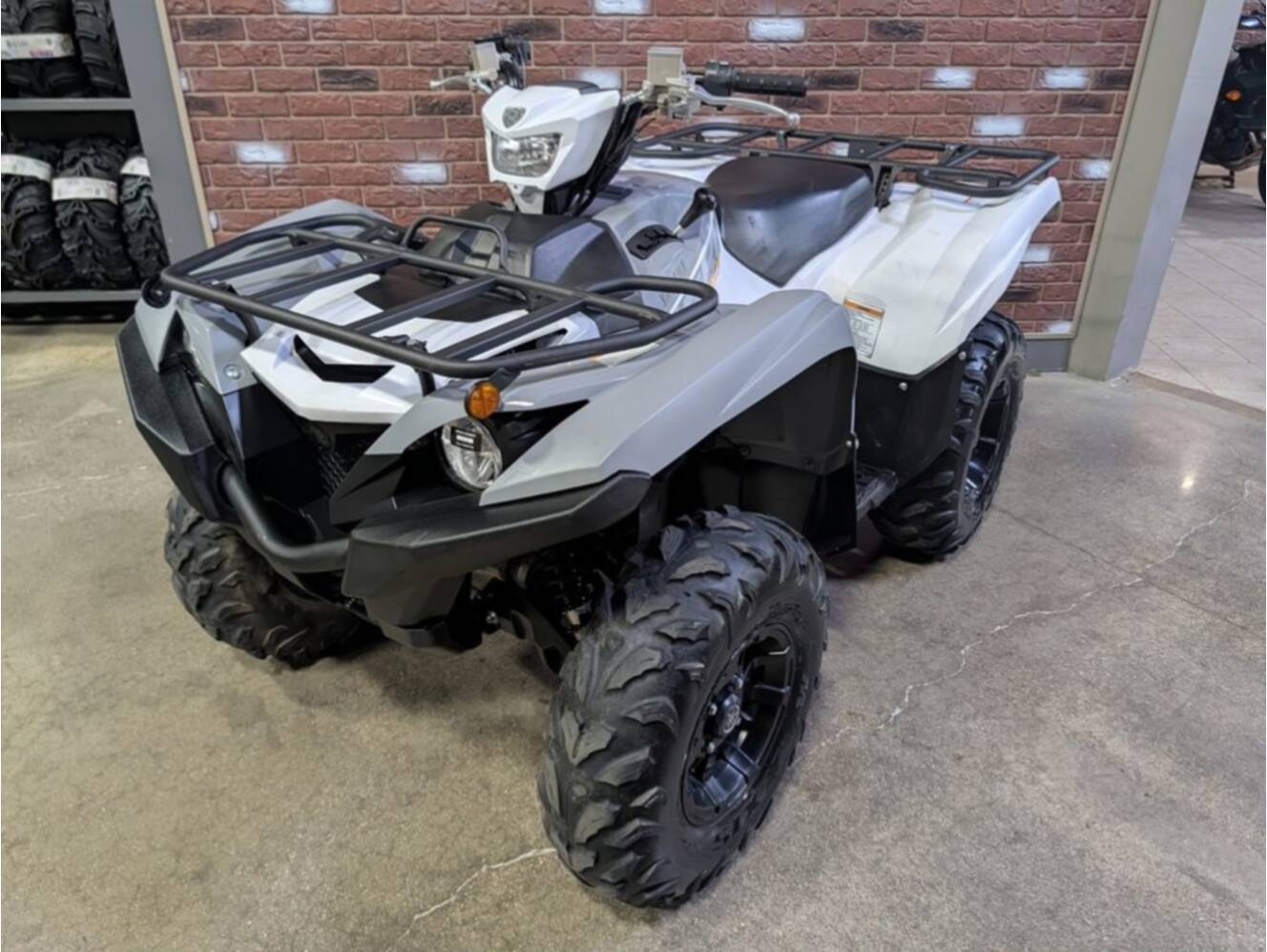 A photo of this 2024 Yamaha Grizzly EPS