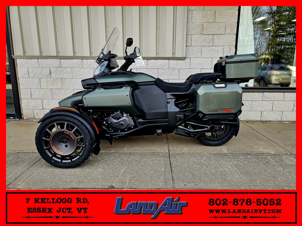 2025 Can-Am Canyon? Redrock Sport Touring motorcycle