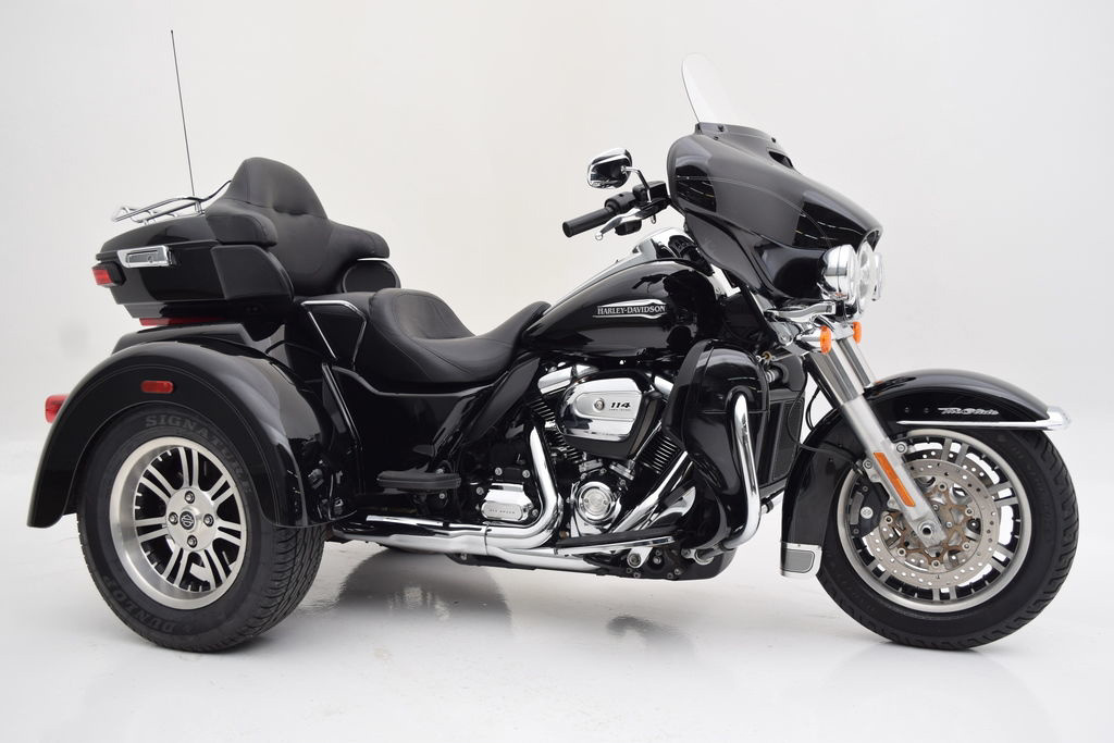 2020 Harley-Davidson FLHTCUTG - Tri Glide Ultra ULTRA CLASSIC in Scott City, MO