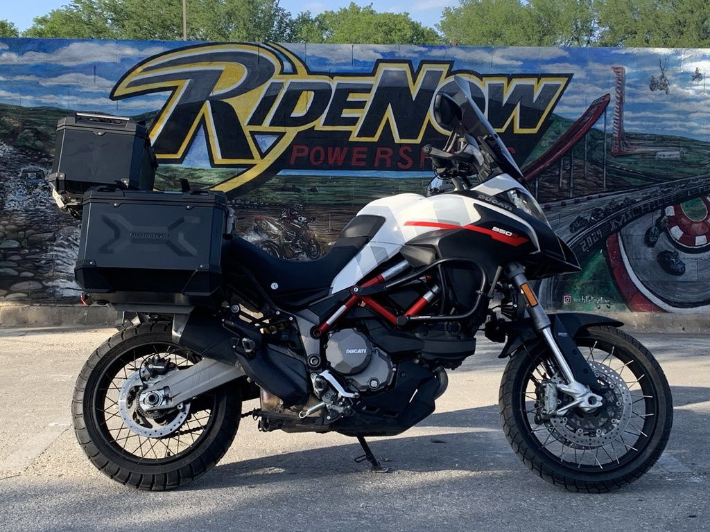 2021 Ducati Multistrada 950 S Spoked Wheels GP White 950 S SPOKED WHEELS in Austin, TX