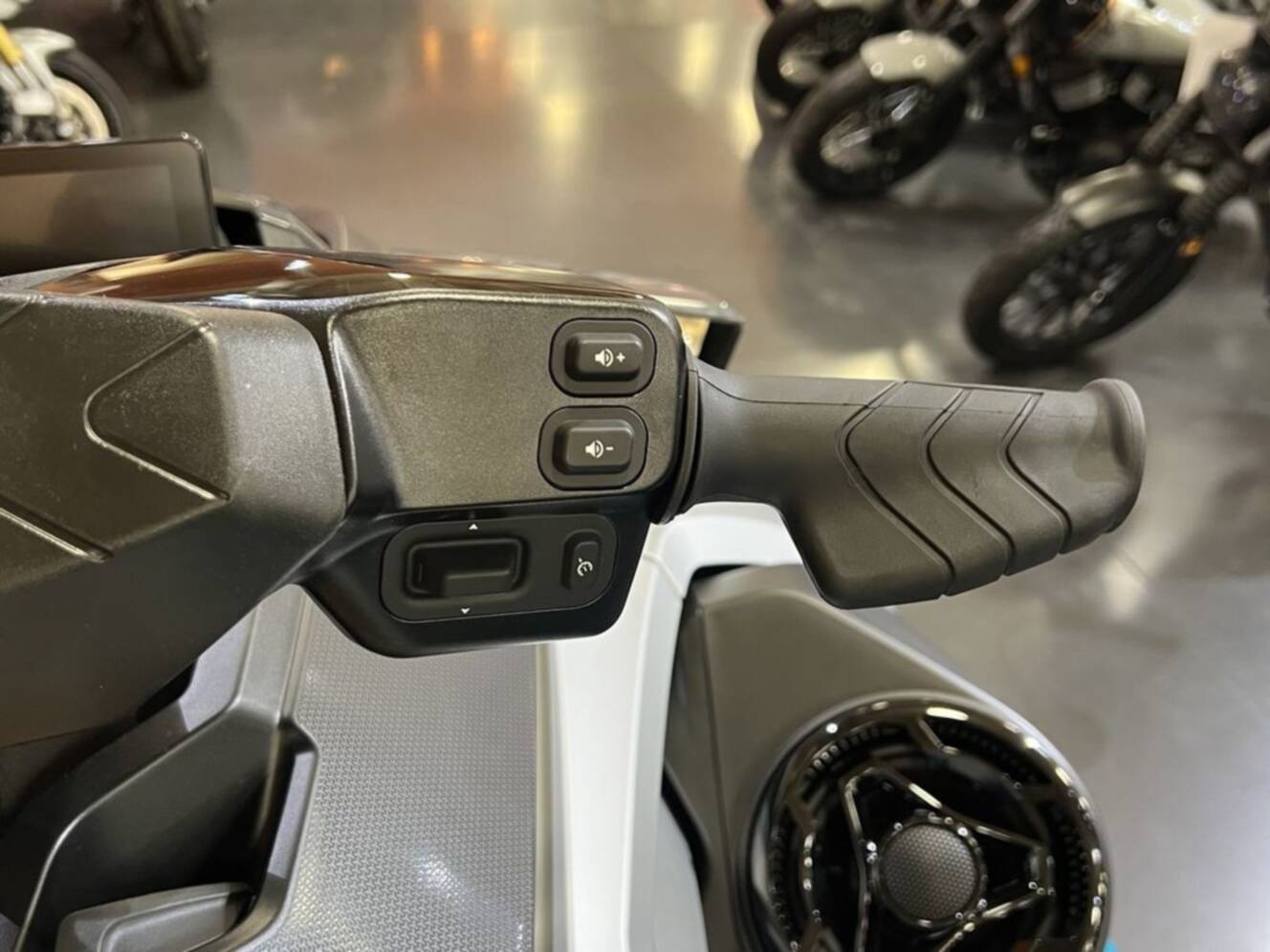 A photo of this 2026 Sea-Doo GTX Limited 325 Teal Metallic