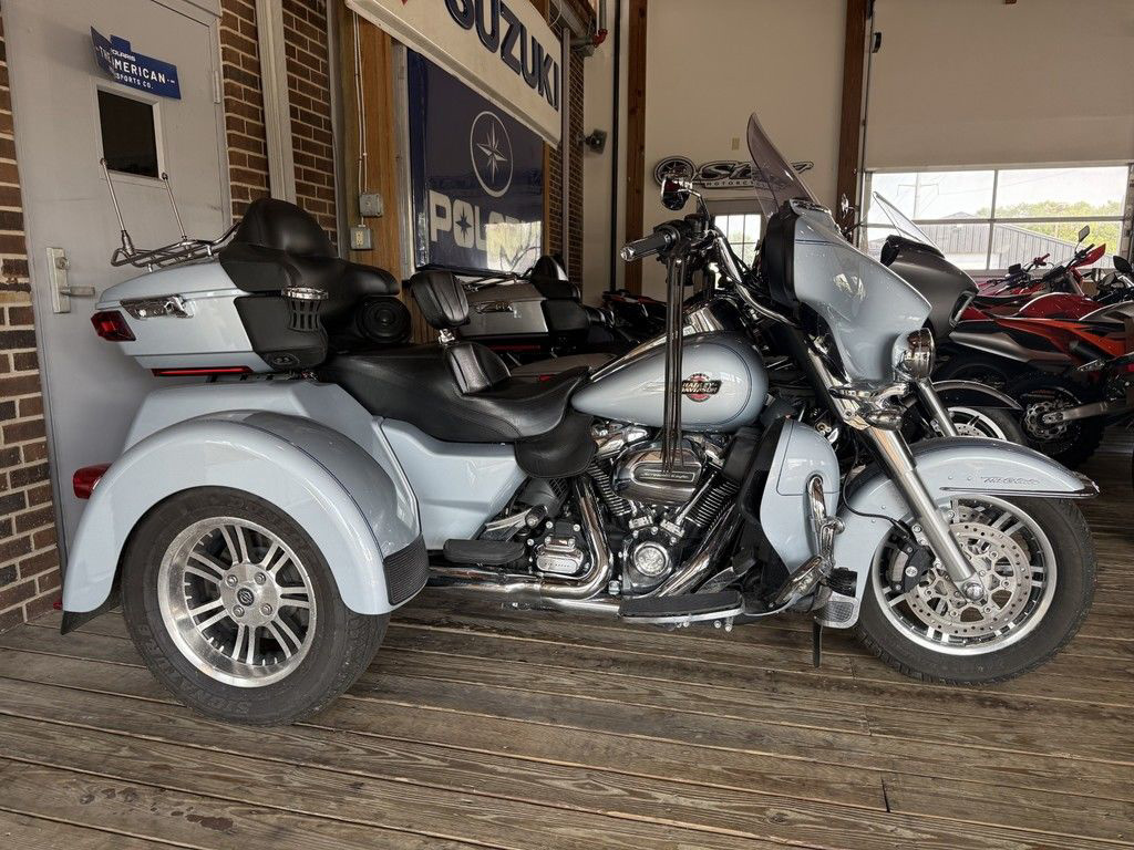 2023 Harley-Davidson Trike FLHTCUTG - Tri Glide Ultra ULTRA CLASSIC® in Fairfield, OH